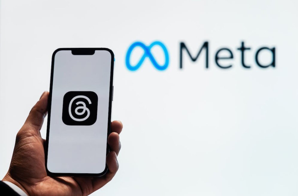 connect social media accounts meta